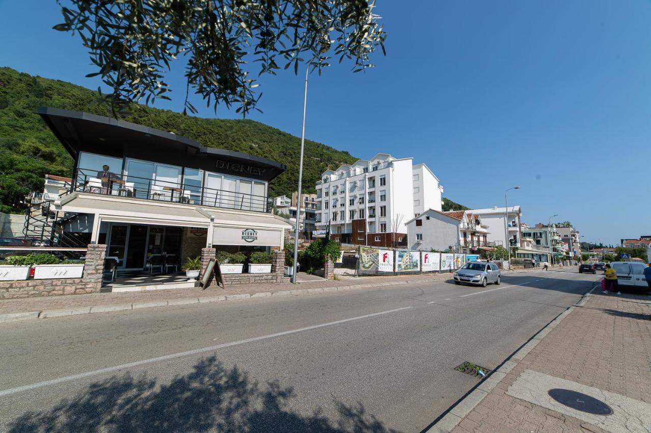 Tulip Apartment Budva